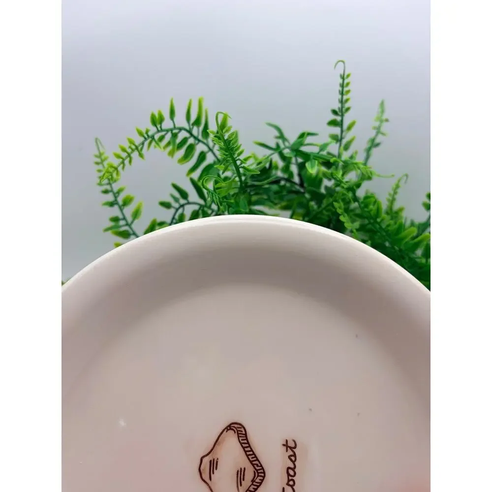 Williams Sonoma breakfast plate. No damage.